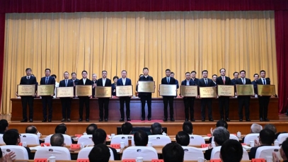 万搏官方网页版_万搏wanbo(中国)
获授牌首批国家卓越级智能工厂