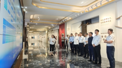 数据助推产业发展 江苏省数据局一行到万搏官方网页版_万搏wanbo(中国)
调研走访